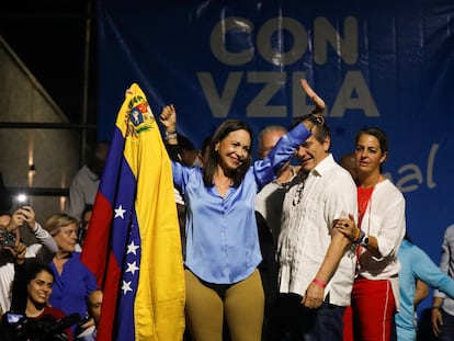 María Corina Machado celebra su triunfo tras la jornada electoral en Venezuela.