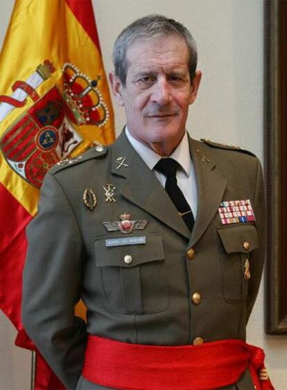 Bernado Álvarez del Manzano, en febrero de 2006.