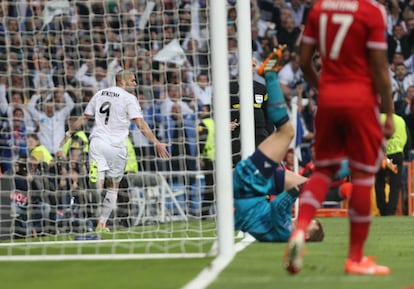 Benzema celebra el 1 a 0