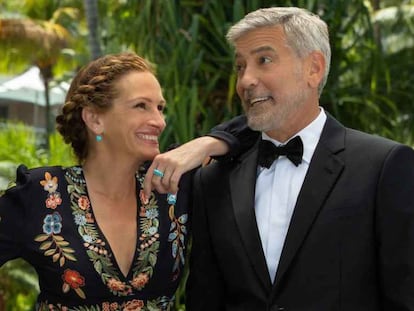 Julia Roberts y George Clooney en 'Viaje al paraíso'.