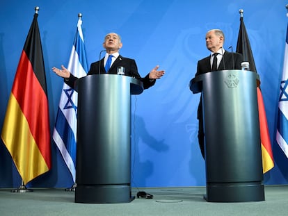 Netanyahu (izquierda) y Scholz, este jueves en Berlín.