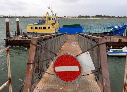 Cierre de la conexión fluvial entre Vila Real de Santo António y Ayamonte, en la tarde del martes.