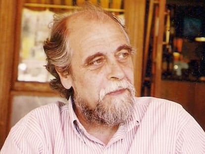 El poeta José Luis Parra.