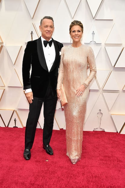 Tom Hanks, que estaba nominado a mejor actor secundario por Un amigo extraordinario, y su mujer, Rita Wilson.