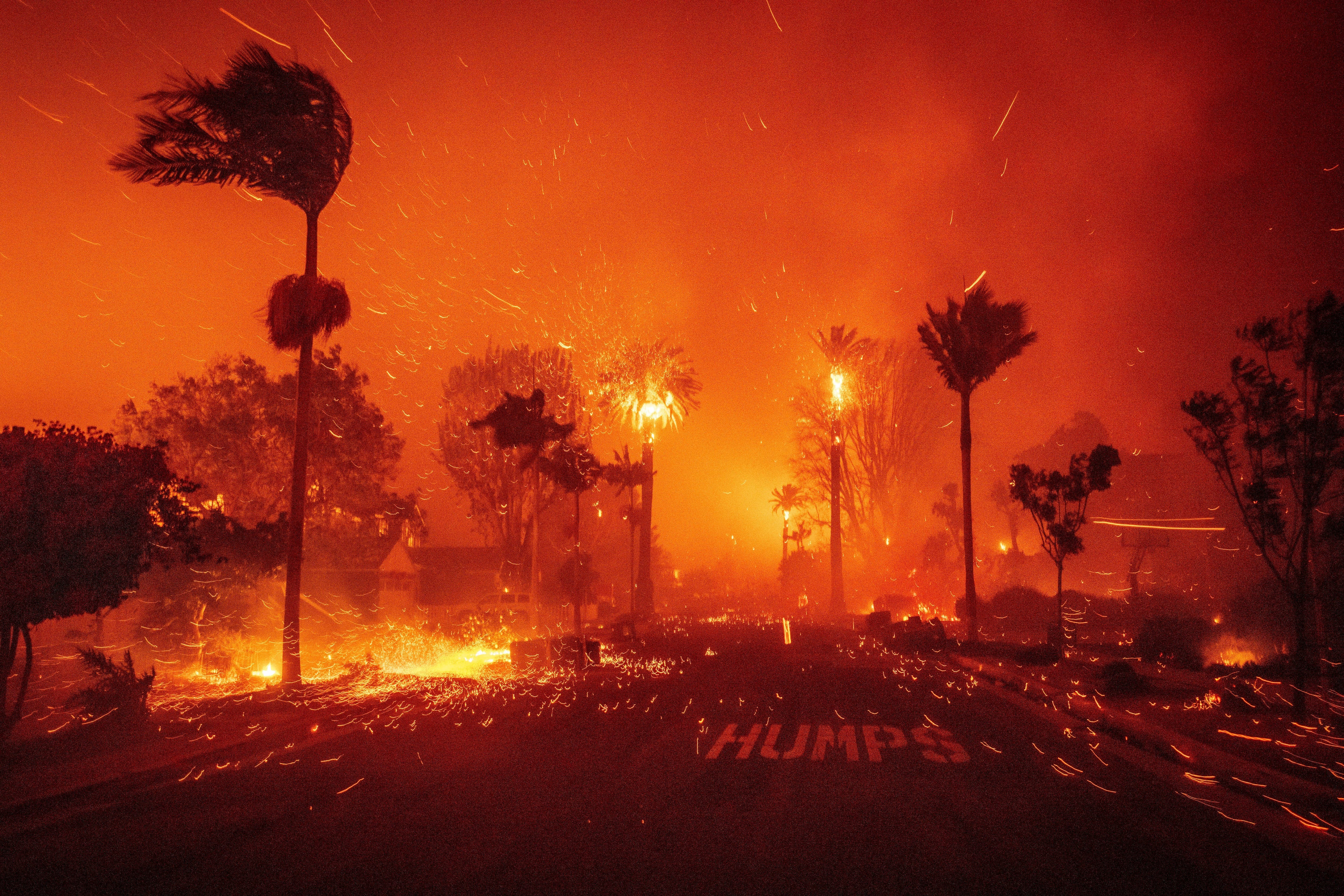 Un informe de Davos señala las guerras, el clima y la desinformación como grandes riesgos de 2025