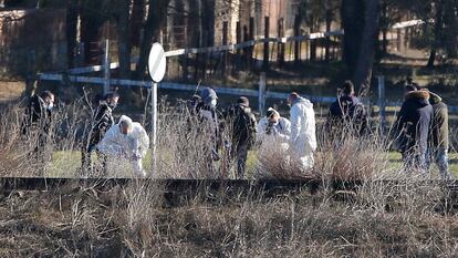 Agentes de la Guardia Civil en la zona donde han encontrando el cuerpo de Esther López, este sábado.