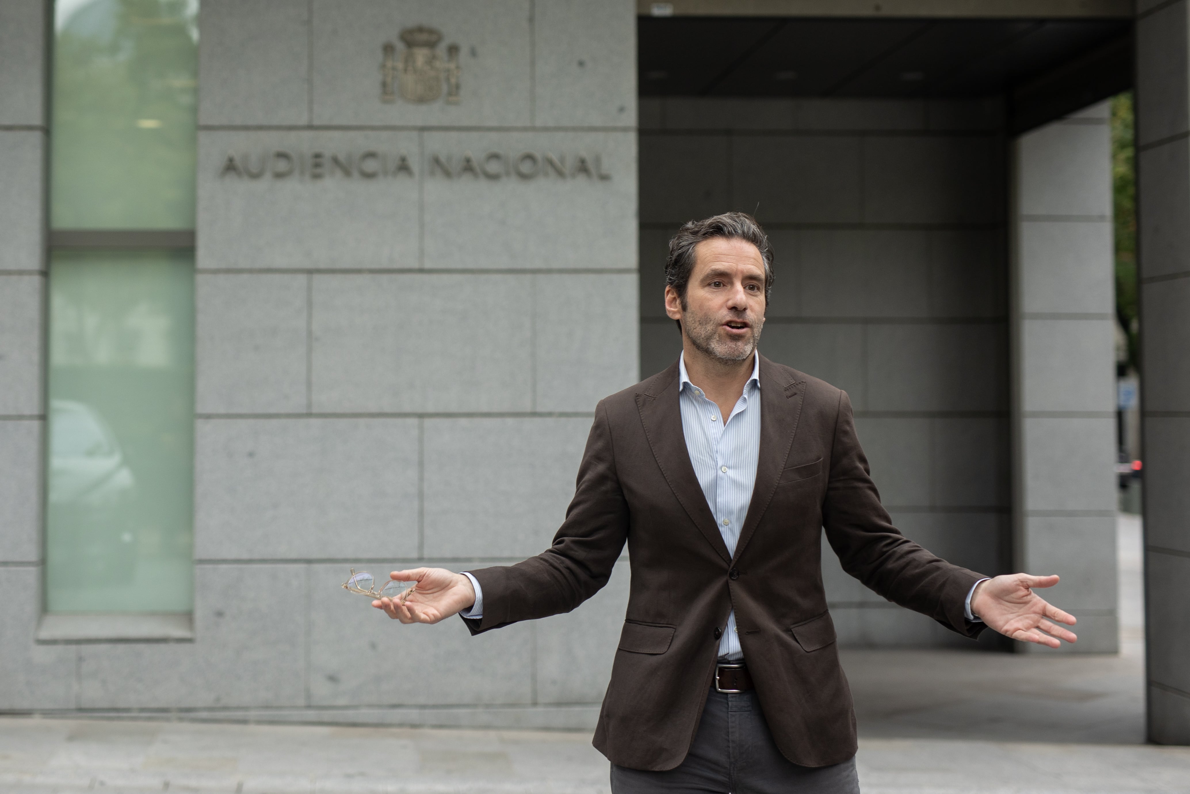 El PSOE se revuelve contra la denuncia del PP: “Nunca hubo bolsas de dinero en Ferraz”