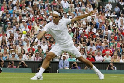 Roger Federer, durante su partido contra Alejandro Falla.