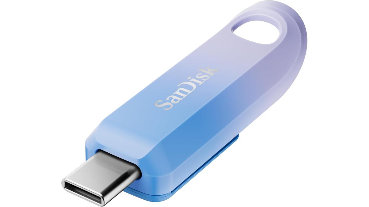 Pendrive SanDisk.