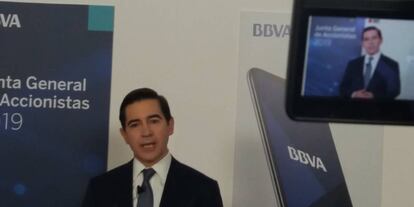 El presidente del BBVA, Carlos Torres, poco antes de la Junta General de Accionistas de la entidad.