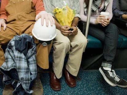 'Manspreading' en el transporte público.