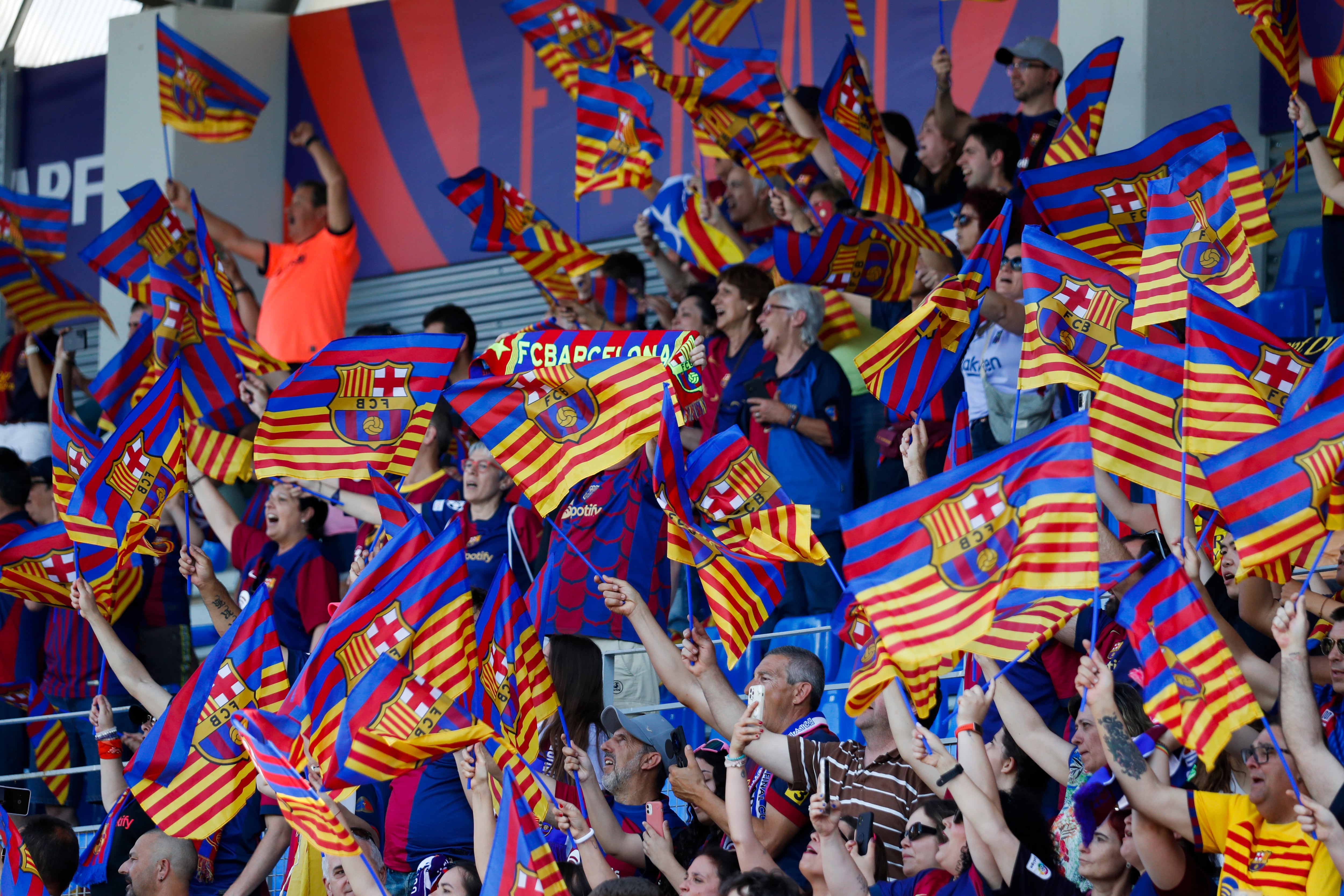 Barcelona - Atlético en directo | Comienza la final de la Copa de la Reina en Huesca