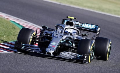 Valtteri Bottas, durante la carrera en Japón.