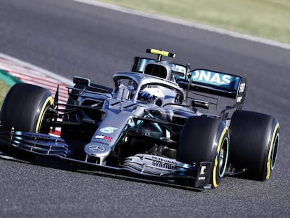 Valtteri Bottas, durante la carrera en Japón.