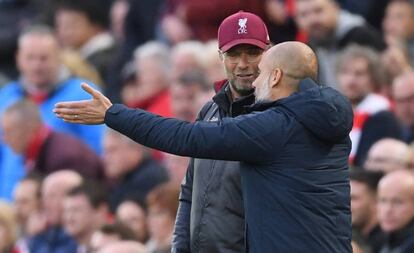 Jurgen Klopp y Pep Guardiola, en el duelo de octubre.