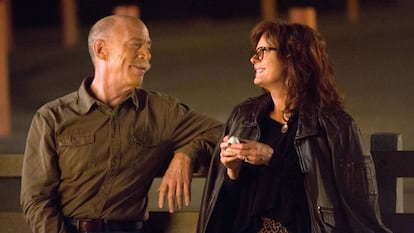 J. K. Simmons y Susan Sarandon, en el filme.