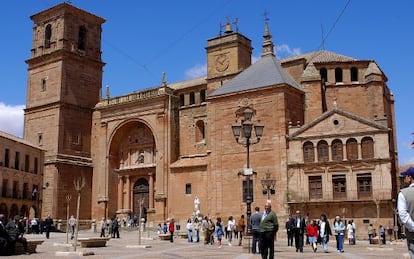 Iglesia de San Andr&eacute;s, en Villanueva de los Infantes (Ciudad Real), donde se encuentran los restos de Quevedo.