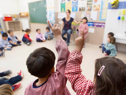 Clase en el colegio público Reina Violant de Barcelona, en 2013.