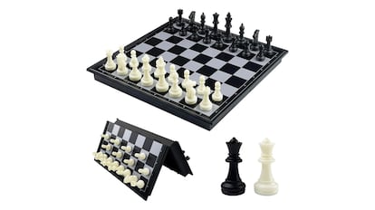 ¿Buscas regalos de amigo invisible por 10 euros​? Aquí tienes 20 ideas perfectas.