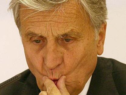 Jean-Claude Trichet, durante la conferencia de prensa en París.