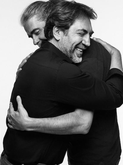 Bardem e León de Aranoa, fotografados em Madri. 