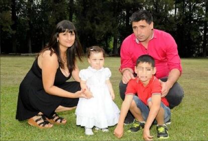 La familia Monti, muerta en un accidente en Uruguay.