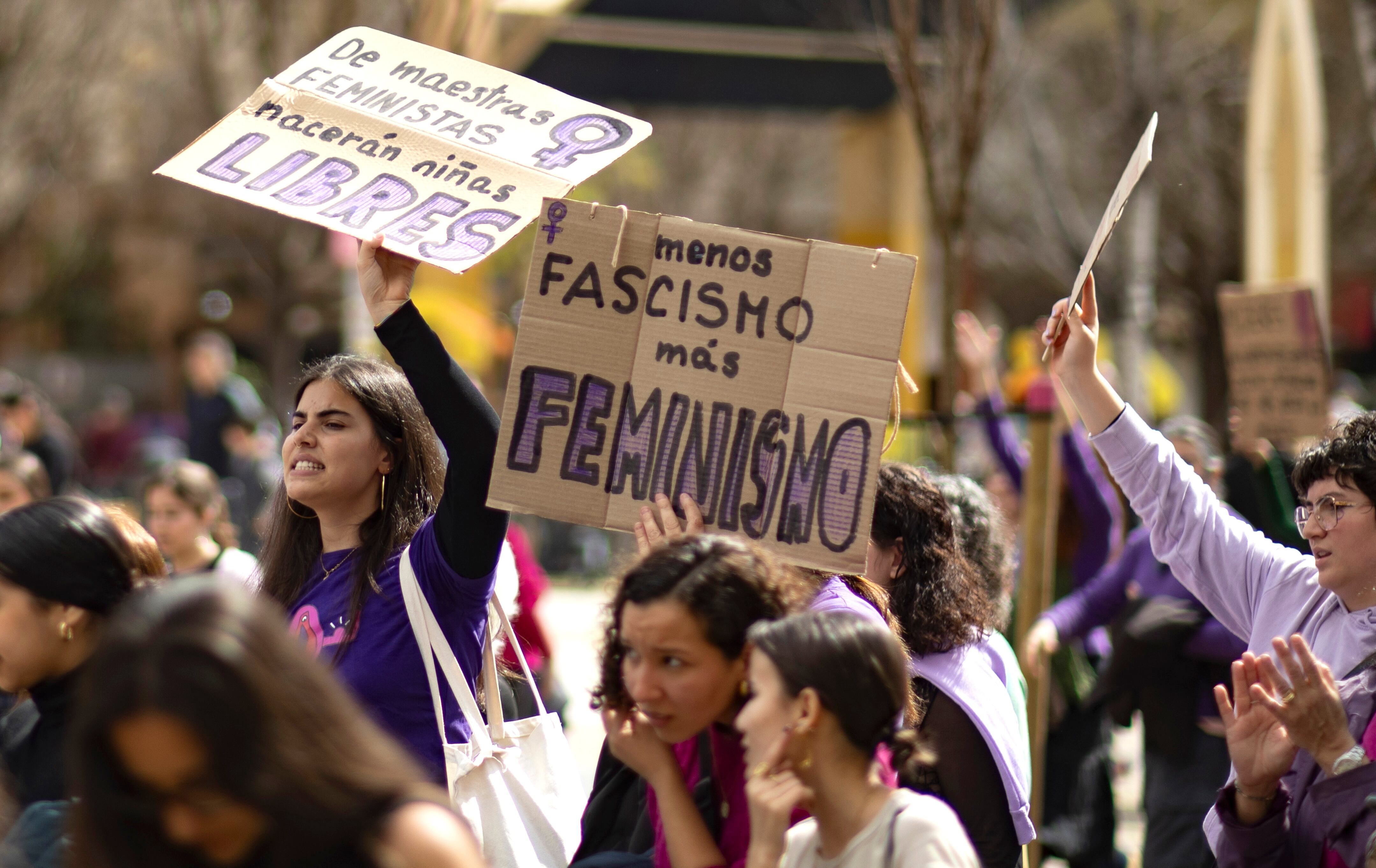 Manifestación por el Día Internacional de las Mujeres en Sevilla, este domingo. 