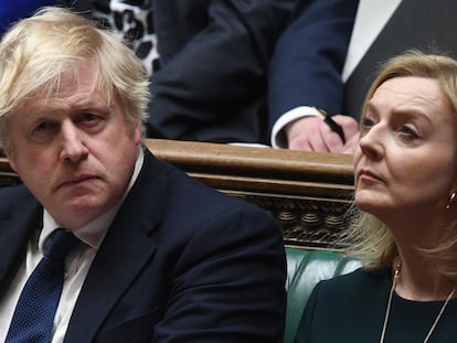 Boris Johnson y Liz Truss, en el Parlamento británico el pasado febrero.