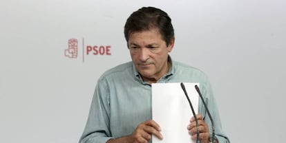 Javier Fernandez, presidente de la gestora del PSOE. 