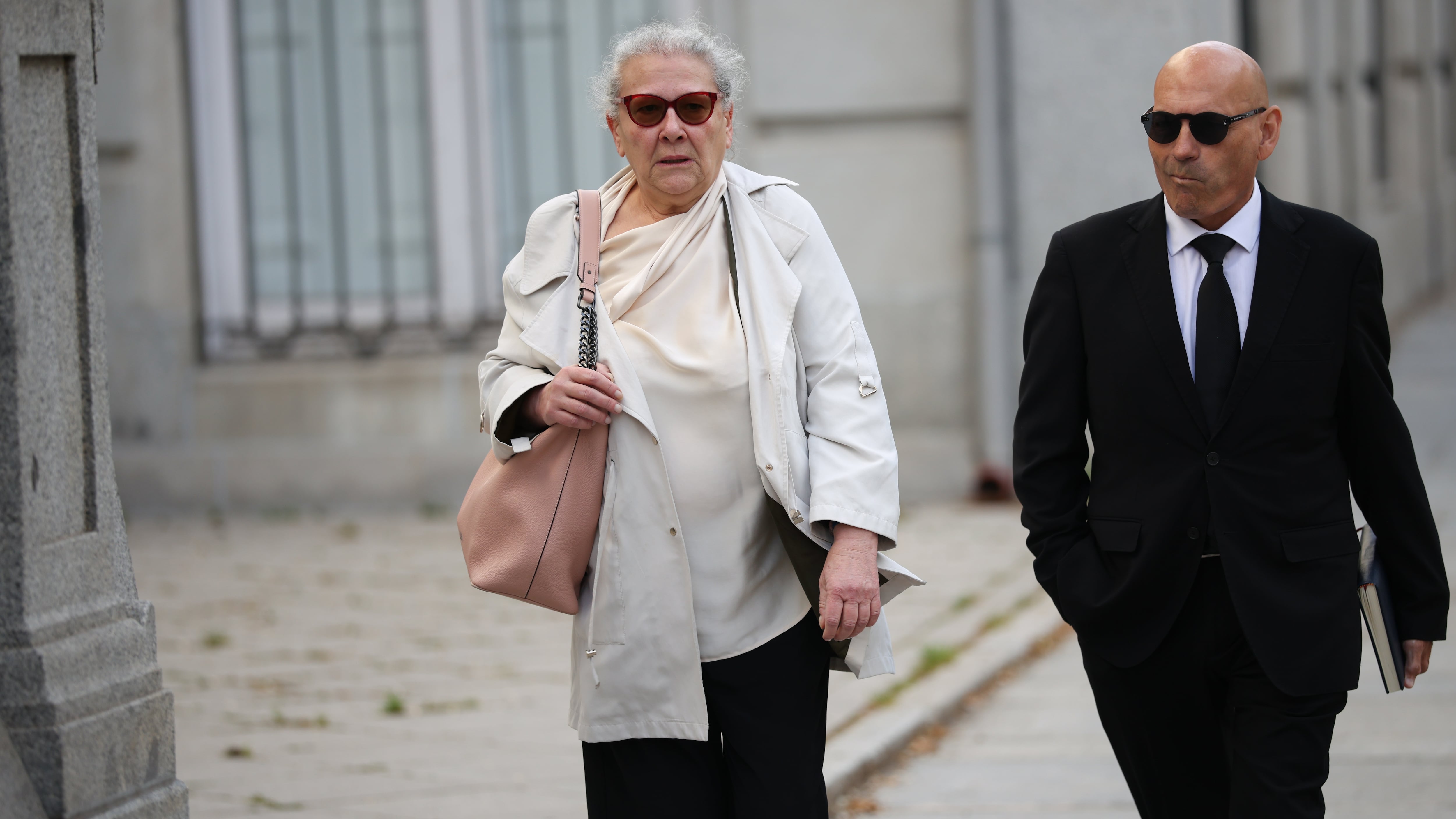 Dos empresarias confirman que compraron un chalé como contraprestación a Ábalos: “El ministro quería una casa” 