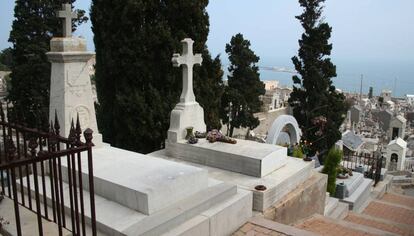 Tomba de Paul Valéry, al cementiri de Sète, França.