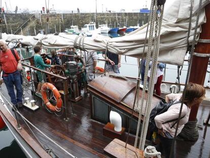 'El Saltillo', atracado en el puerto de San Sebastián.