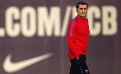 Ernesto Valverde durante el entrenamiento del viernes.