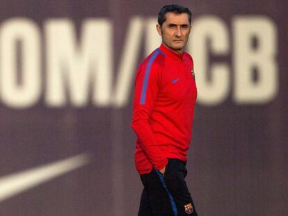 Ernesto Valverde durante el entrenamiento del viernes.