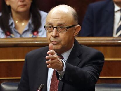 El ministro de Hacienda, Crist&oacute;bal Montoro.