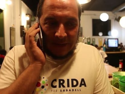 David Fernàndez, estil Gila, es riu de Manuel Bustos en un vídeo