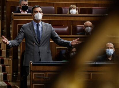 Pedro Sanchez amb Pablo Iglesias al Congrés dels Diputats.