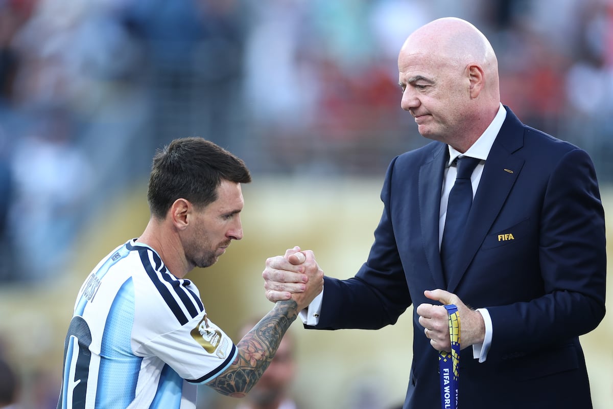 Sudamérica blinda su apoyo a Infantino y le pide 18 partidos