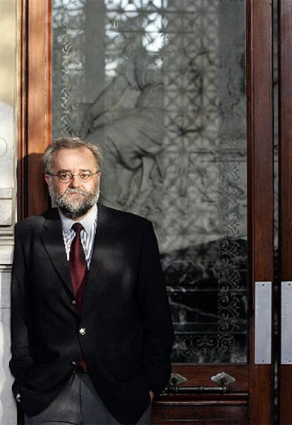 Ignacio Bosque, 51 años, ocupa el sillón 't' en la Academia.