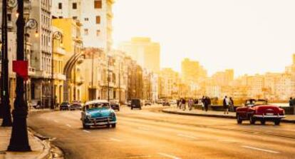 El Malecón de La Habana (Cuba).