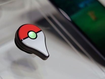 Pokémon Go Plus, la pulsera inteligente oficial, llegará el 16 de septiembre