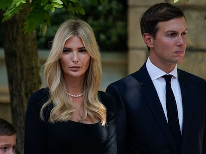 Ivanka Trump y Jared Kushner, durante el funeral de Ivana Trump, el 20 de julio de 2022, en Nueva York.