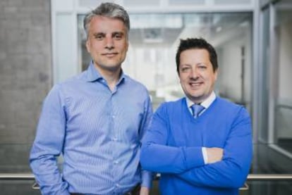 Kevin Petrecca y Frédéric Leblond, principales desarrolladores de la sonda.