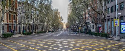 Calle Princesa de Madrid sin apenas circulación.