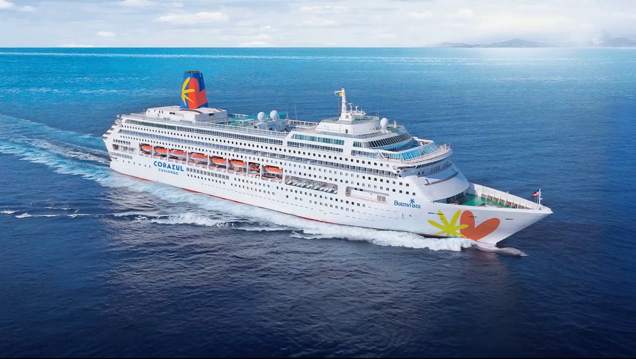 Corazul, el último fiasco de la industria de los cruceros con un exdirectivo de Viajes El Corte Inglés al frente
