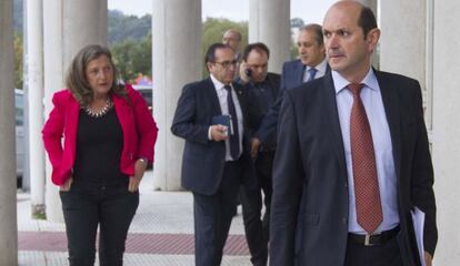 Louzán, ante los juzgados de Pontevedra, el pasado octubre