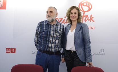 López de Munain y Cristina González, del PSE