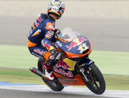 Sandro Cortese, durante la sesión de entrenamientos en Assen