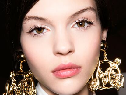5 trucos de maquillaje para que tus ojos parezcan más grandes
