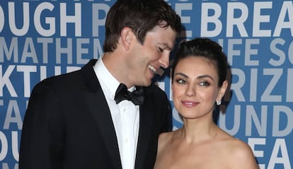 Ashton Kutcher y Mila Kunis.